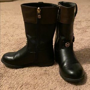 Like new, tall Micheal Kors boots